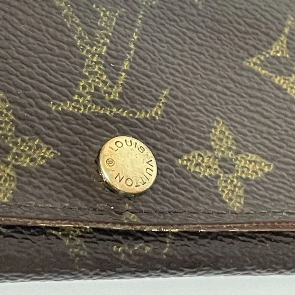 Louis Vuitton Monogram 4 Key Wallet